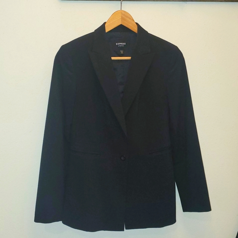 Express on button stretch blazer, color black, size 1/2